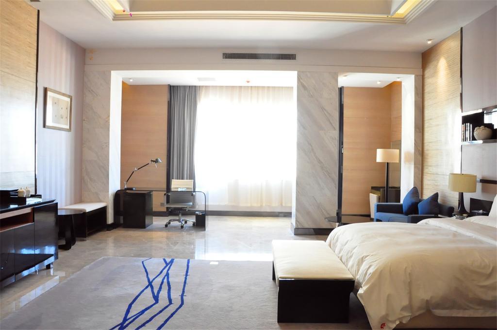 Baotou West Lake Hotel מראה חיצוני תמונה